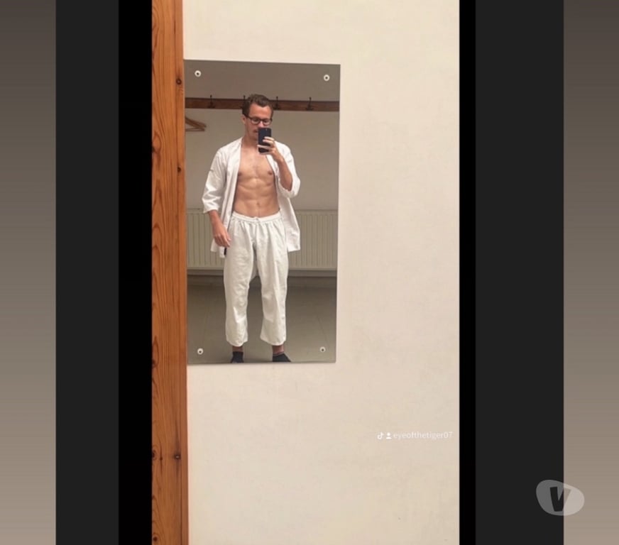 exhib Auderghem - Photos Vivastreet Coach sportif, futur champion de Belgique de Karaté