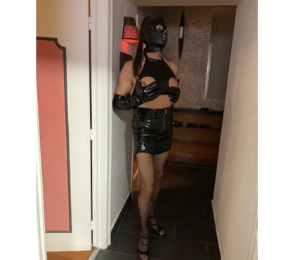 Rencontre gay Ath-Centrum Ath - Photos Vivastreet soirée BDSM entre travesties et transsexuelles