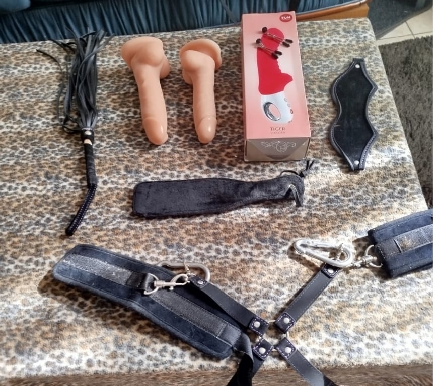 exhib Braine-le-Château - Photos Vivastreet cherche petite jeune de plus de 18 ans non vénal