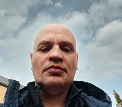 Hommes > Femmes - Photos Vivastreet Bonjour je recherche une relation sérieuse et sincère