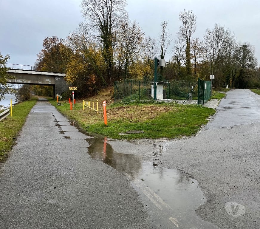 Gay Tubize - Photos Vivastreet RAVEL… CANAL????