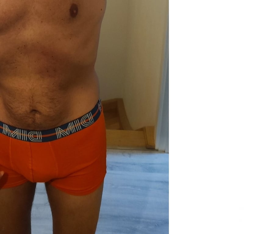 exhib Bruxelles (Brussels) Bruxelles-Centrum - Photos Vivastreet Rencontre en journée pour F ou CPL