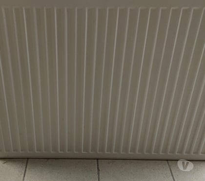 Bricolage - Jardin - Outillage Buvrinnes Binche - Photos Vivastreet 2 radiateurs en bon états