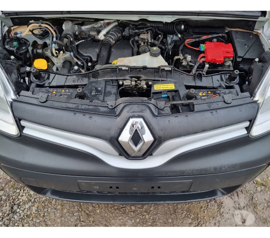 Véhicules commerciaux & utilitaires d'occasion Pont-de-Loup - Photos Vivastreet Renault Kangoo 2018 double cabine 136629km 1.5dci 90cv EU6