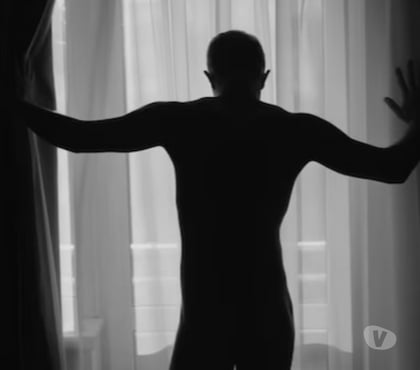 Gay - Photos Vivastreet Jeune actif cherche h âge 18-65