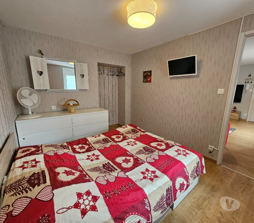 Appartement a vendre France - Photos Vivastreet HAUTES-VOSGES - VENTRON - Appartement T3, garage et jardin