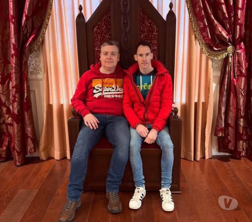 Gay Charleroi Charleroi-Centrum - Photos Vivastreet Un actif et un passif pour plan sympa