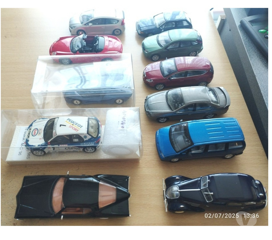 Collections Manage - Photos Vivastreet A vendre voitures miniatures 1-43è