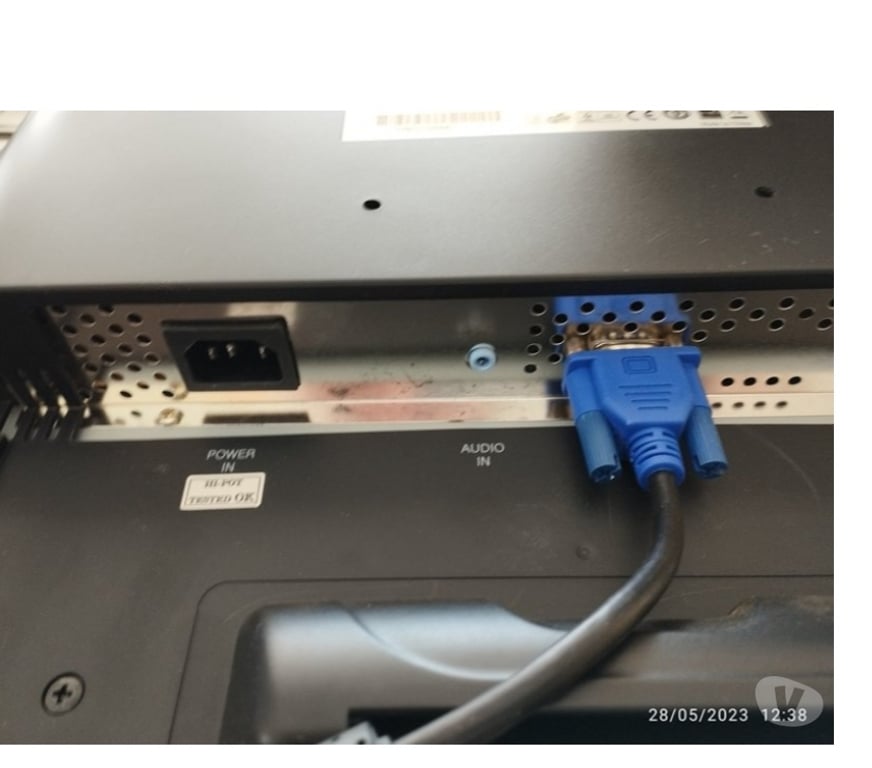 Image & son Manage - Photos Vivastreet A vendre Ecran Targa LCD 19 pouces pour PC