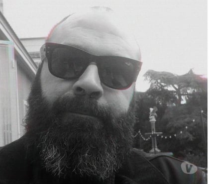 Sans lendemain - Photos Vivastreet Recherche soumise sur BXL sachant recevoir son Dom.