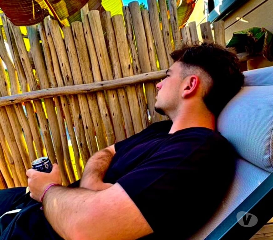 exhib Mons Nimy - Photos Vivastreet Jeune homme de 19ans cherche de l’expérience