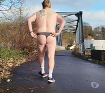 Envie de vous satisfaire et vidéos offertes