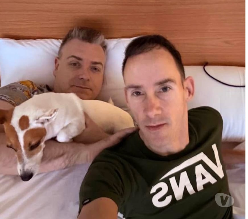 Gay Charleroi Charleroi-Centrum - Photos Vivastreet Couple gay pour plan soft