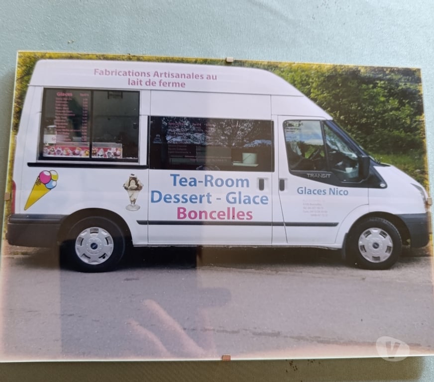 Véhicules commerciaux & utilitaires d'occasion Seraing Seraing-Centrum - Photos Vivastreet Camionnette équipée glaces.