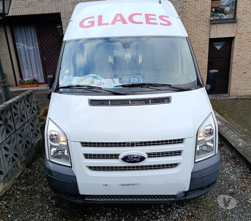 Véhicules commerciaux & utilitaires d'occasion Seraing Seraing-Centrum - Photos Vivastreet Camionnette équipée glaces.