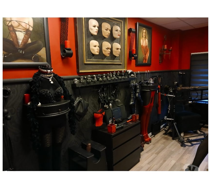 Gay Ath Ath-Centrum - Photos Vivastreet soirée bdsm en donjon privé le samedi 20 12