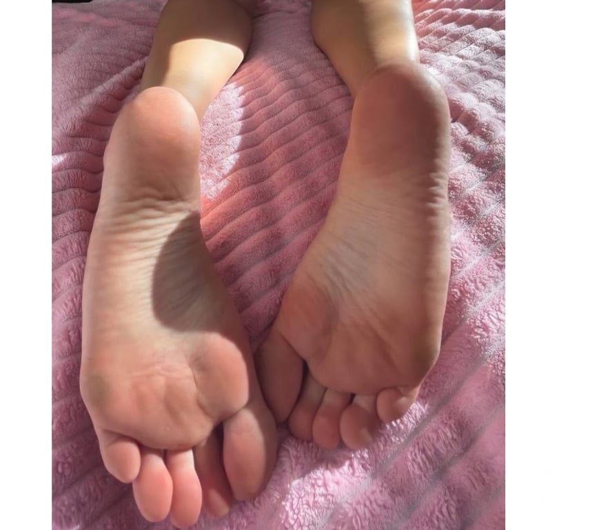 exhib Mouscron Mouscron-Centrum - Photos Vivastreet Fétichiste des pieds cherche pieds de femme