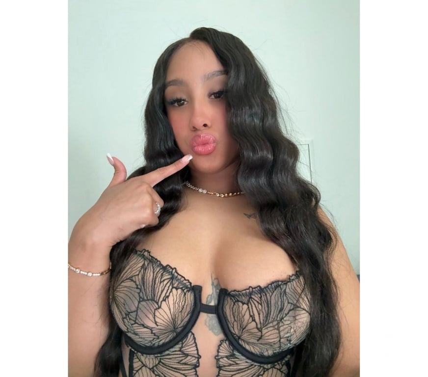 Escort Aubange Athus - Photos Vivastreet CLEO 21 ANS ..CHARMANT ESCORT SEXI