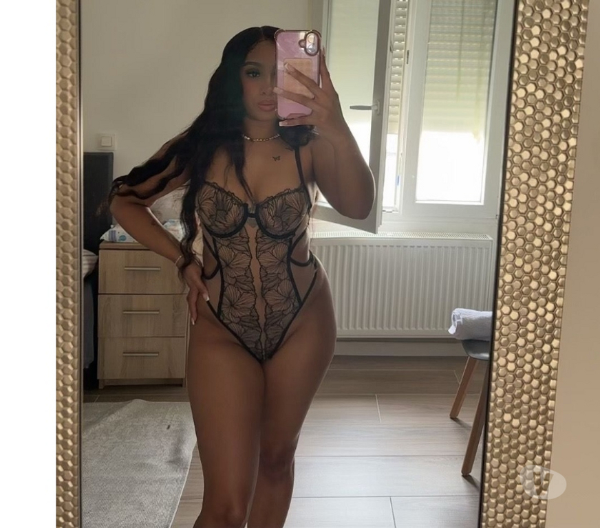 Escort Aubange Athus - Photos Vivastreet CLEO 21 ANS ..CHARMANT ESCORT SEXI
