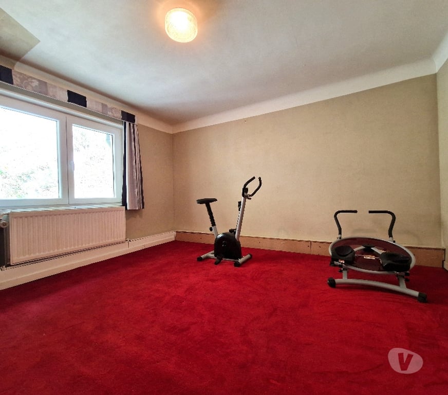 Annonce maison Bouillon Bouillon-Centrum - Photos Vivastreet BOUILLON : Belle maison mitoyenne avec terrasse.