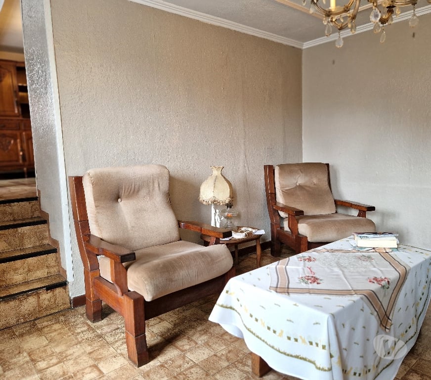 Annonce maison Bouillon Bouillon-Centrum - Photos Vivastreet BOUILLON : Belle maison mitoyenne avec terrasse.