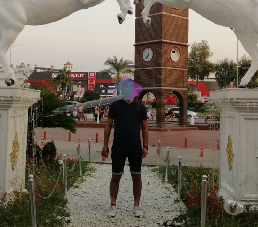 exhib Fontaine-l'Evêque Fontaine-l'Evêque-Centrum - Photos Vivastreet Gros calibre pour femme...gourmande