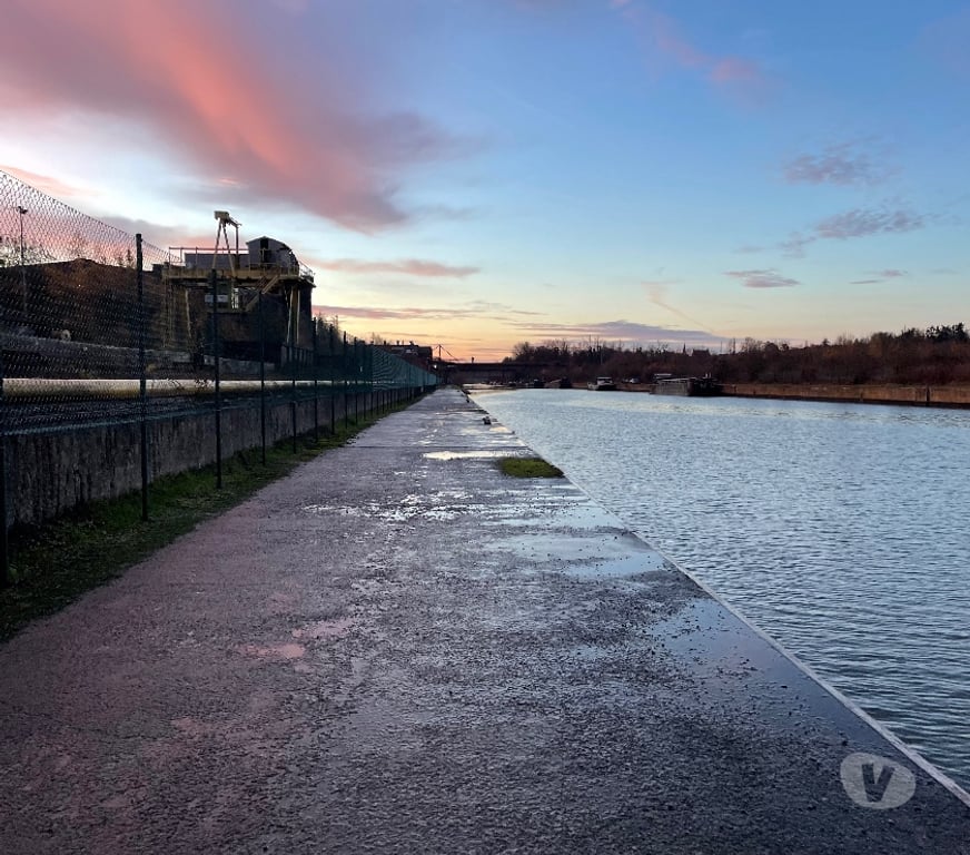 Gay Tubize - Photos Vivastreet RAVEL… CANAL???