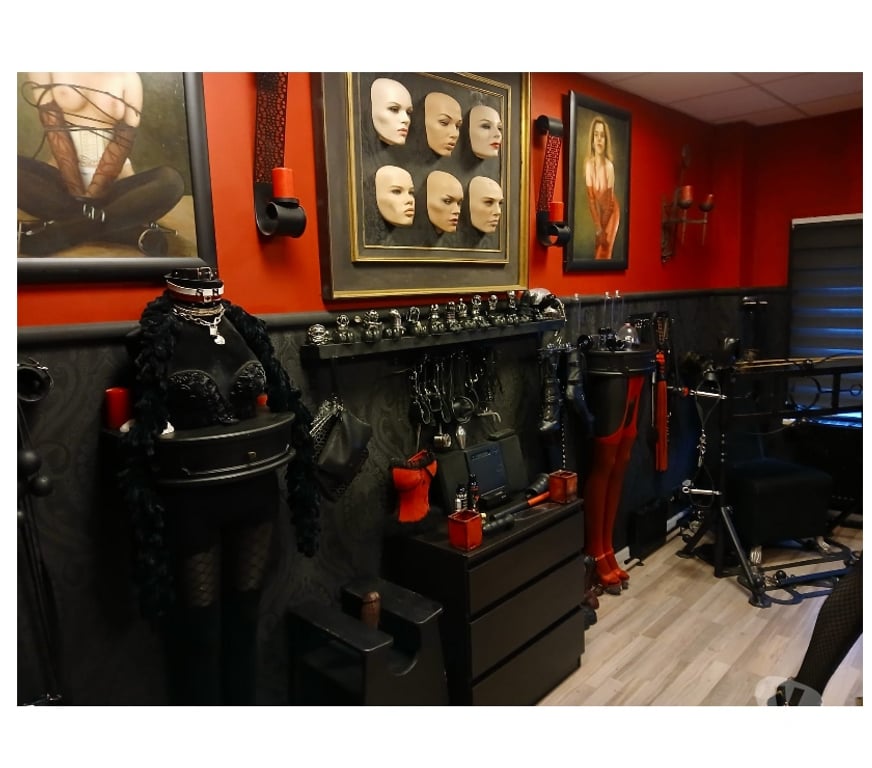 Gay Ath Ath-Centrum - Photos Vivastreet soirée bdsm entre travesties et transsexuelles le 20 12