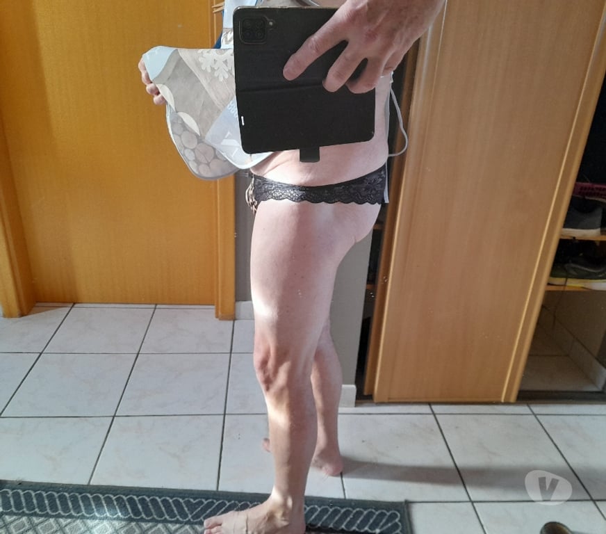 Gay Namur Beez - Photos Vivastreet Mon ancien Maître aimait me montrer