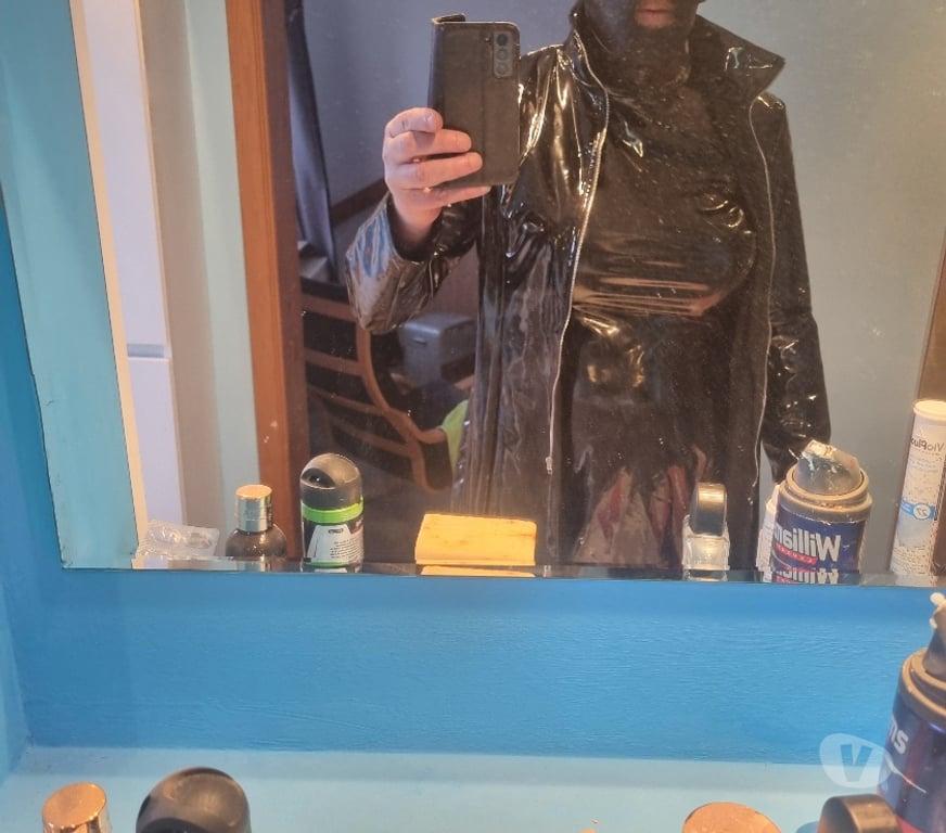 Gay Hamoir Comblain-Fairon - Photos Vivastreet Travestis latex