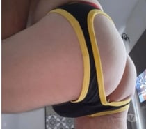 Qui viens me la mettre