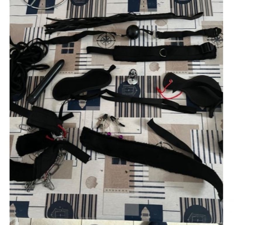 Gay Mettet Ermeton-sur-Biert - Photos Vivastreet Suis soumis et salope