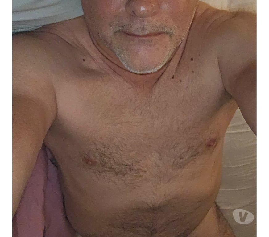 Gay Woluwe-Saint-Lambert - Photos Vivastreet Cherche actif 100% pour me sodomiser