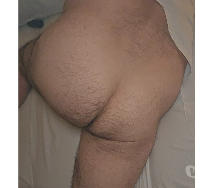 Gay Woluwe-Saint-Lambert - Photos Vivastreet Cherche actif 100% pour me sodomiser