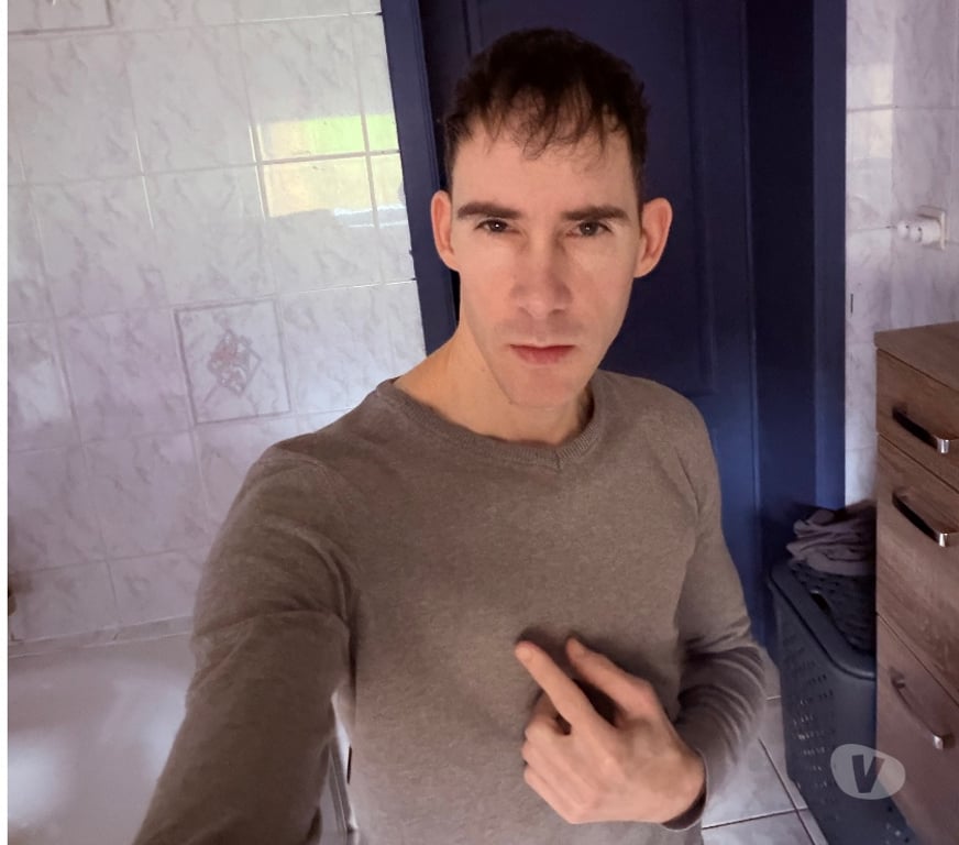 Gay Charleroi Charleroi-Centrum - Photos Vivastreet Je cherche actif, bi, hétéro, discret