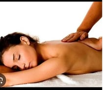 Massage à l huile offert gratuitement à toutes femmes