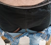 Homme a pomper bien a fond