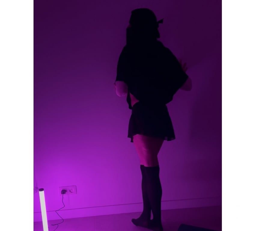 Gay Escorts Bruxelles (Brussels) Bruxelles-Centrum - Photos Vivastreet MIA Spicy travestie femboy