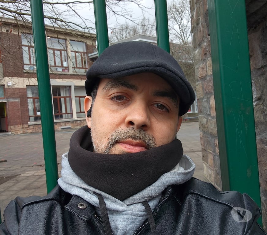 Hommes > Femmes Liège Liège-Centrum - Photos Vivastreet H 43 ans celiba pour Femme célibataire Liège