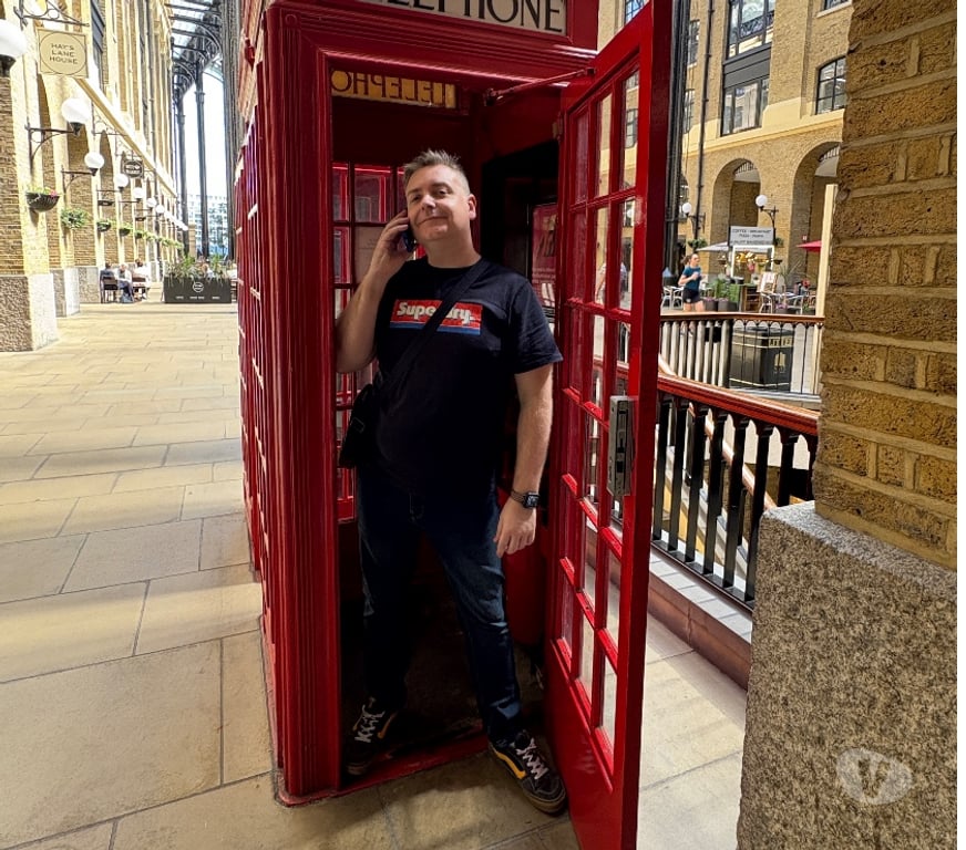 Gay Charleroi Charleroi-Centrum - Photos Vivastreet Couple cherche à mettre du piment
