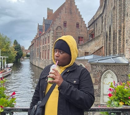 Plan q Bruxelles-Centrum Bruxelles (Brussels) - Photos Vivastreet Bite noir dispo jusqu'au 31 décembre