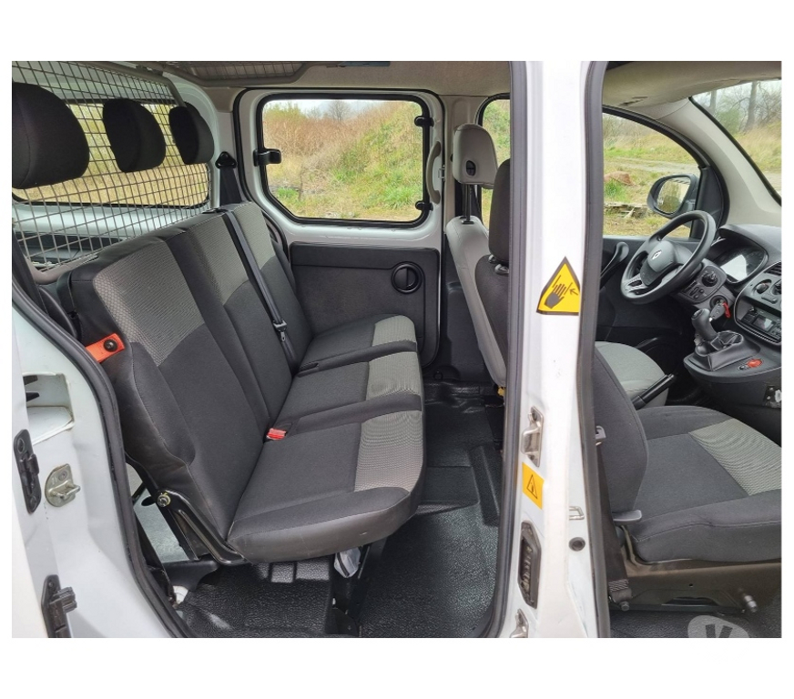 Véhicules commerciaux & utilitaires d'occasion Pont-de-Loup - Photos Vivastreet Renault Kangoo 6 2019 Double Cabine 108127KM 1.5dci 90cv EU6