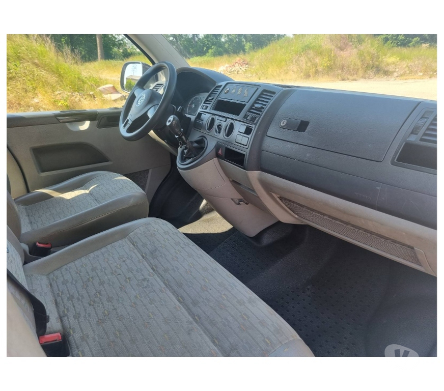 Véhicules commerciaux & utilitaires d'occasion Pont-de-Loup - Photos Vivastreet Vw Transporter T5 2012 double cabine 6places 2.0tdi 90cv..