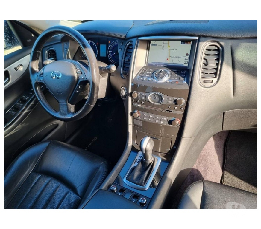 Voiture à vendre Pont-de-Loup - Photos Vivastreet INFINITI QX50 3.0D v6 239cv 83000km Cuir Gps Ac Jantes alu