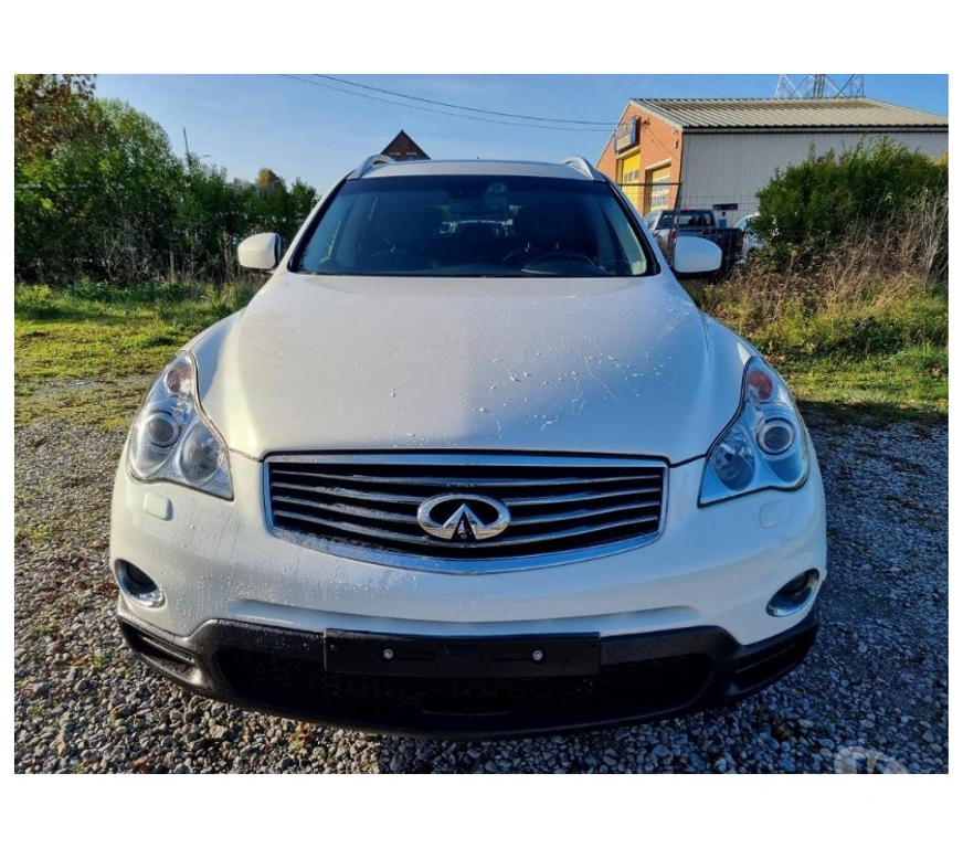 Voiture à vendre Pont-de-Loup - Photos Vivastreet INFINITI QX50 3.0D v6 239cv 83000km Cuir Gps Ac Jantes alu