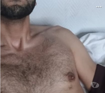 Gay Charleroi-Centrum Charleroi - Photos Vivastreet Rebeu cherche travail ou mec en lingerie