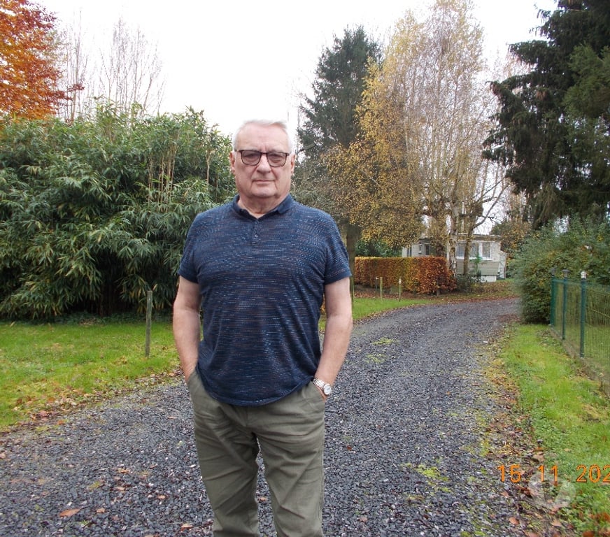 Hommes > Femmes Frameries - Photos Vivastreet je cherche une Dame libre ou pas pour amitié et