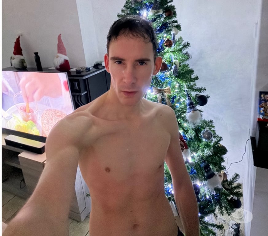 Gay Charleroi Charleroi-Centrum - Photos Vivastreet Gars Passif 39 ans, discretion