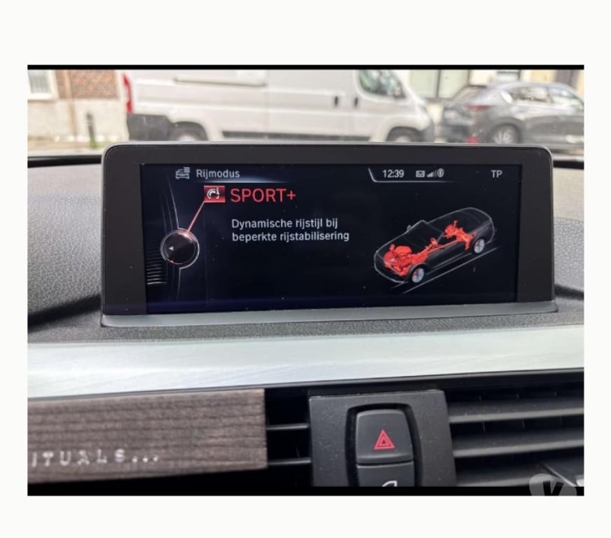 Voiture à vendre Tournai Tournai-Centrum - Photos Vivastreet La folle BMW O caz