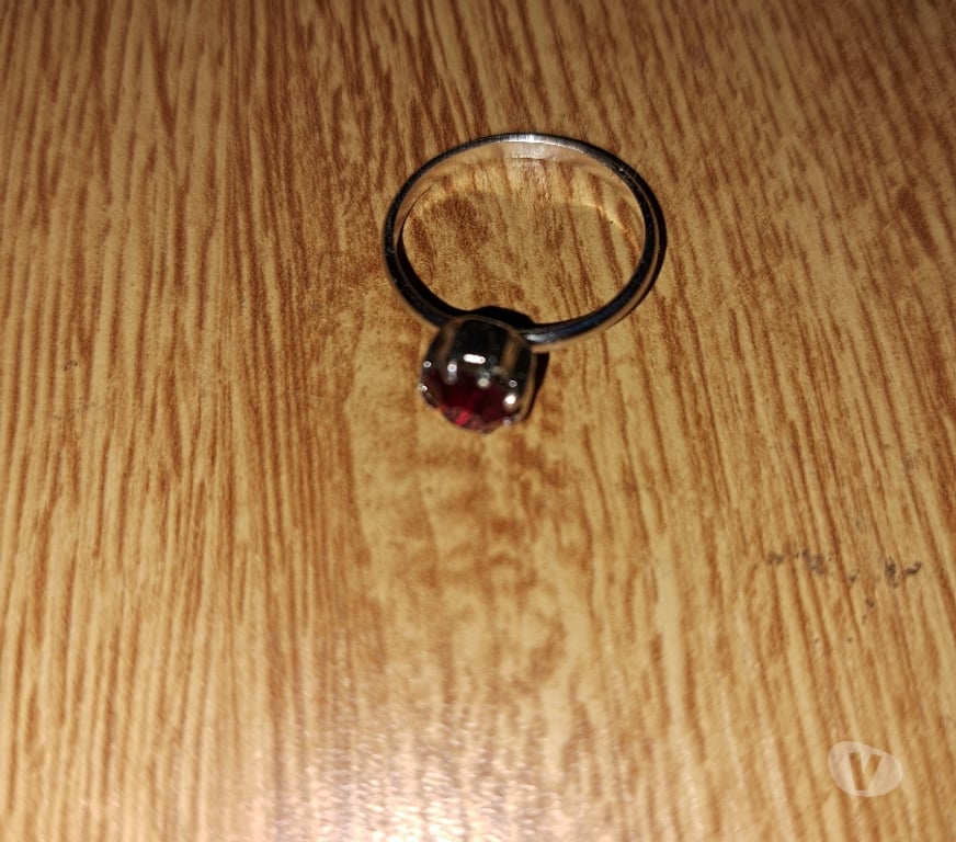 Bijoux occasion Libramont - Photos Vivastreet Avendre Divers bijoux